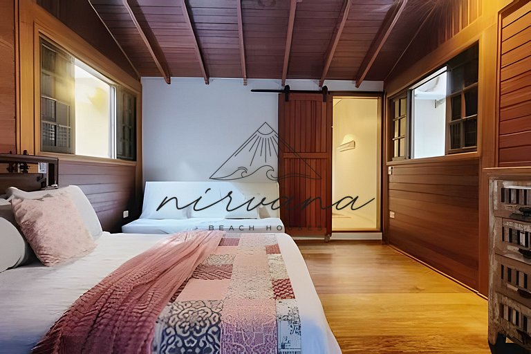 Casa Cabana - Condomínio de frente para a Praia