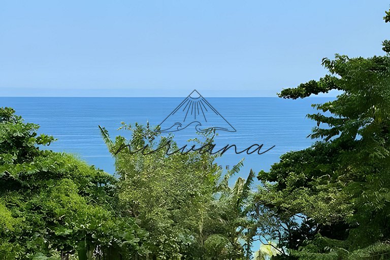 Casa Cabana - Condomínio de frente para a Praia