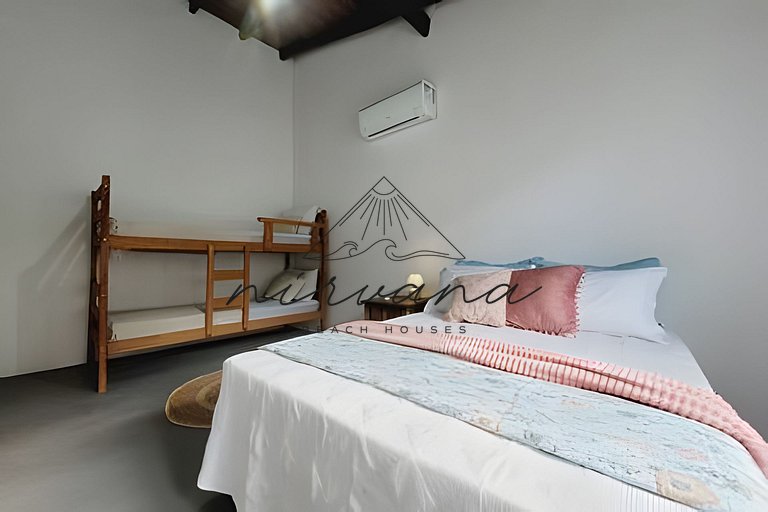 Casa Vila da Brava - Cond. 7 min a pé da praia