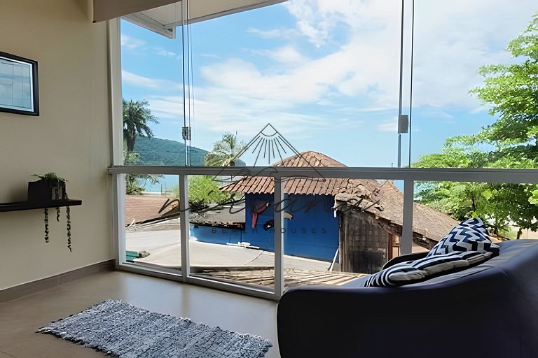 Casa Charme - Condomínio de frente para a Praia
