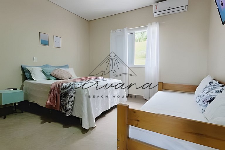 Casa Charme - Condomínio de frente para a Praia