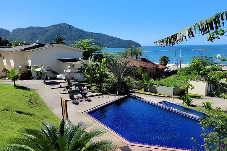 Casa Charme - Condomínio de frente para a Praia