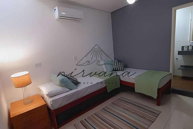 Casa Vista Mar - Condomínio de Frente para a Praia