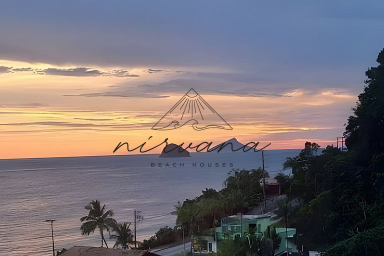 Casa Vista Mar - Condomínio de Frente para a Praia